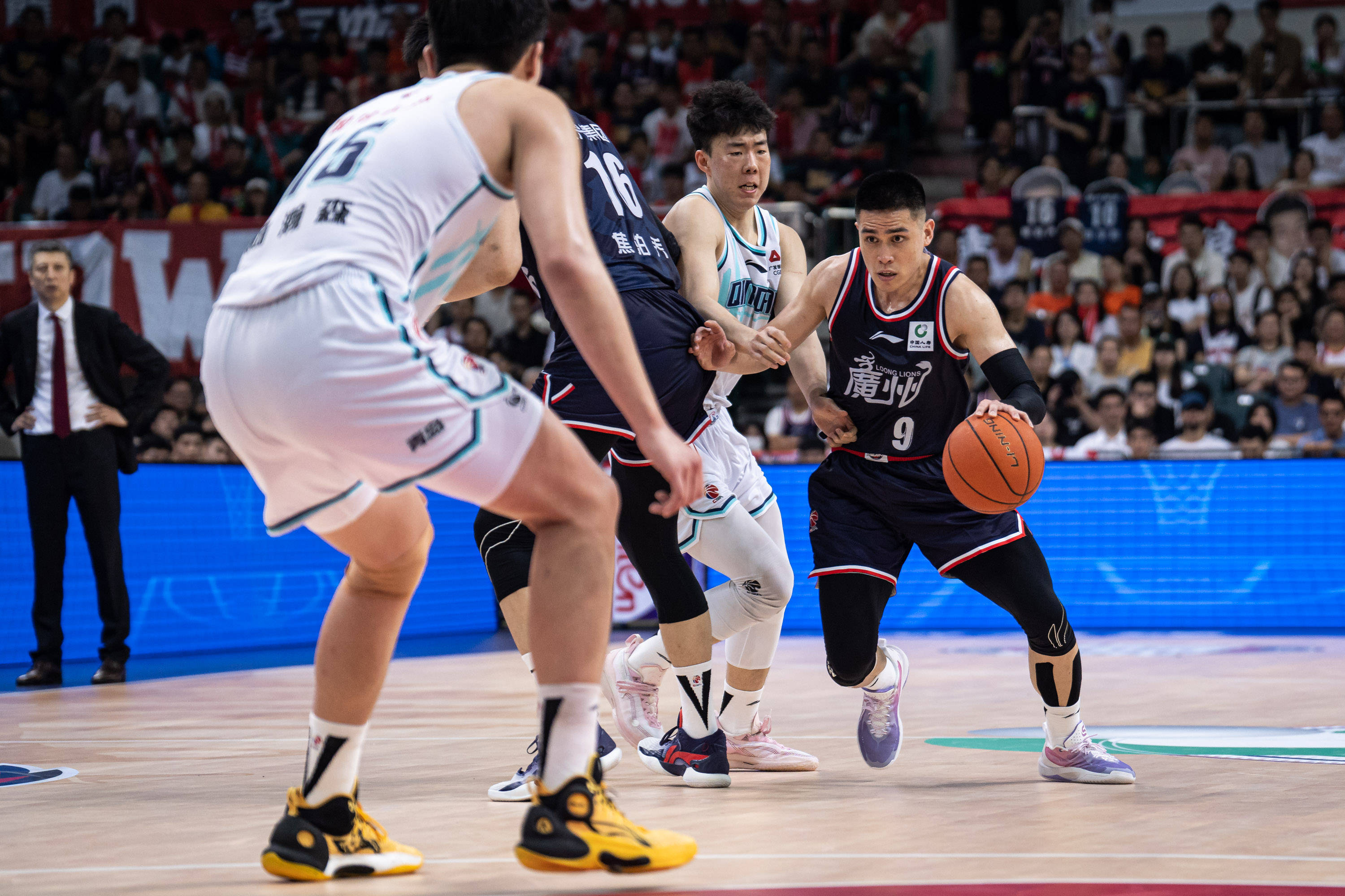 对伦纳德 对伦纳德