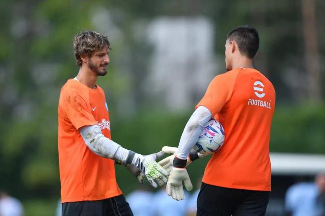 帮助球队在 帮助球队在